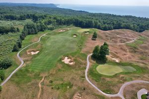 Arcadia Bluffs (Bluffs) 8th Hole Aerial